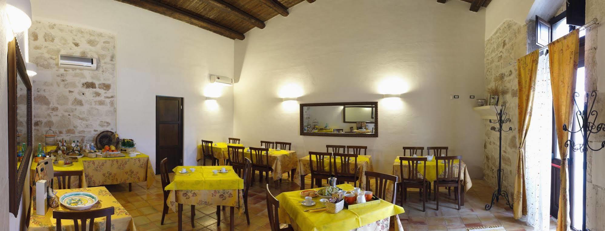 Agriturismo Gaia Noto Exterior photo